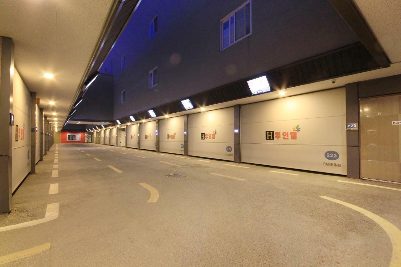 H Drive Hotel Iksan Экстерьер фото