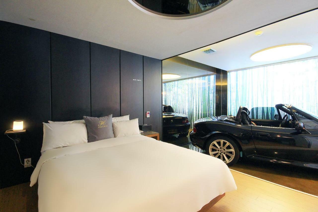 H Drive Hotel Iksan Экстерьер фото