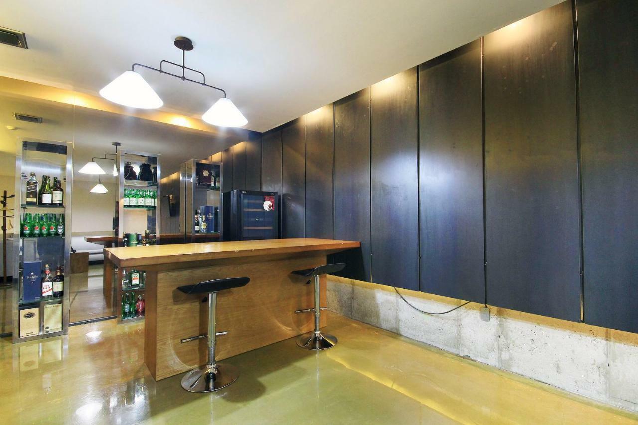 H Drive Hotel Iksan Экстерьер фото