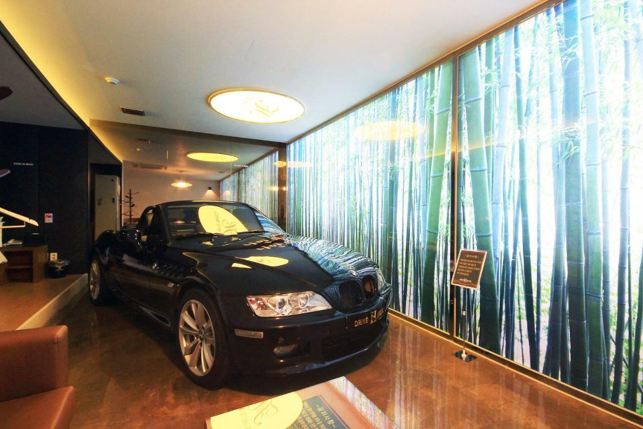 H Drive Hotel Iksan Экстерьер фото